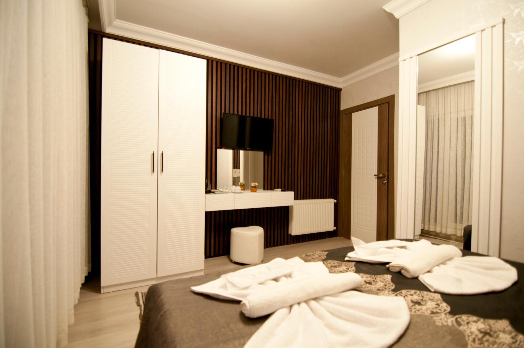 Hotel Broken Column Stambuł Zewnętrze zdjęcie